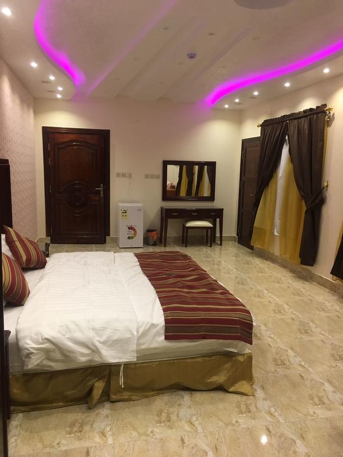 Dana North Aparthotel Al Qurayyat Exteriör bild