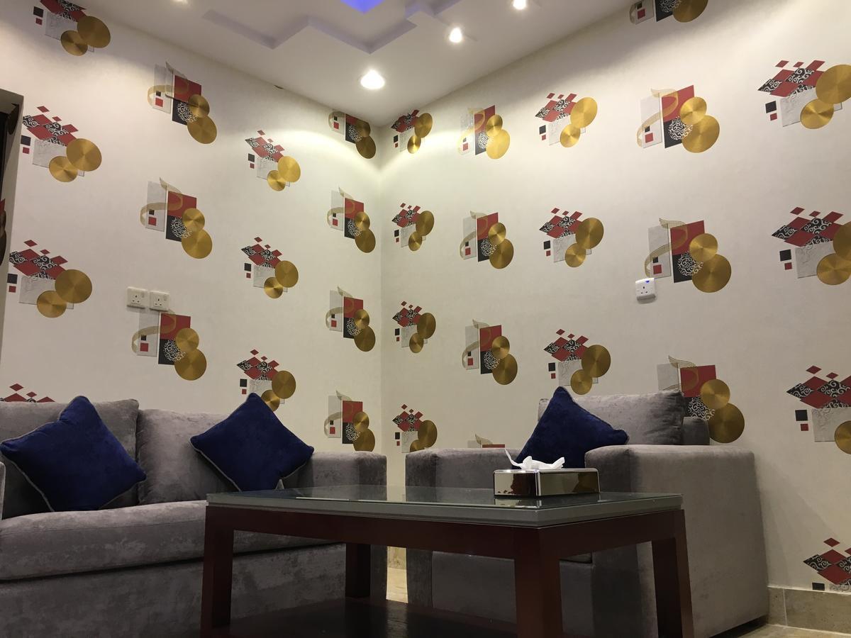 Dana North Aparthotel Al Qurayyat Exteriör bild
